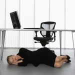 Drzemka w godzinach pracy? W niektórych firmach to możliwe