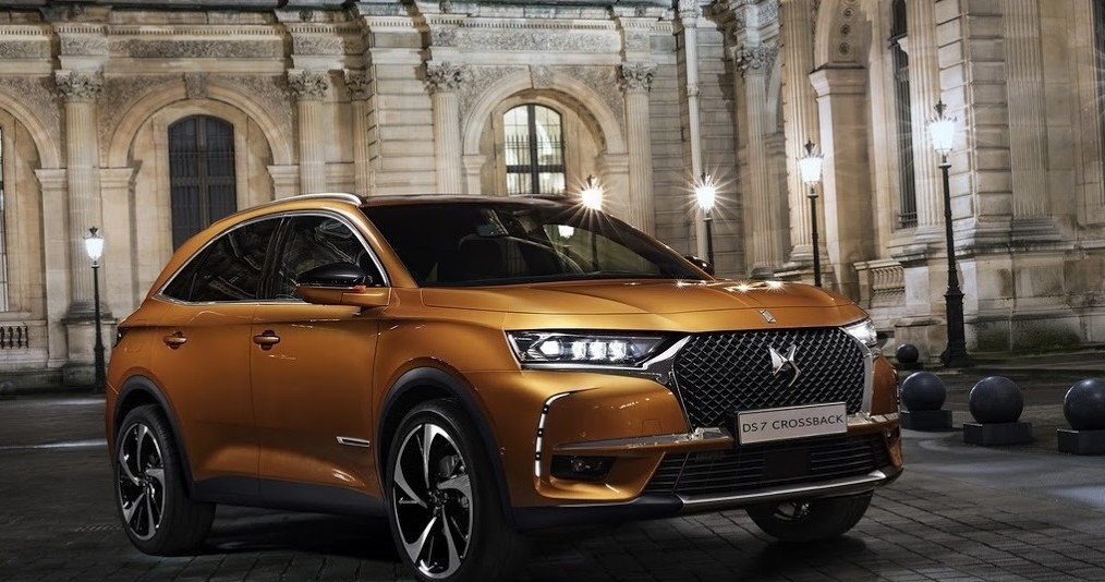 DS 7 Crossback /Citroen