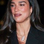 Dua Lipa Dua Lipa przyleciała do Polski. Skusiły ją niskie ceny. Reakcja ludzi jednoznaczna
