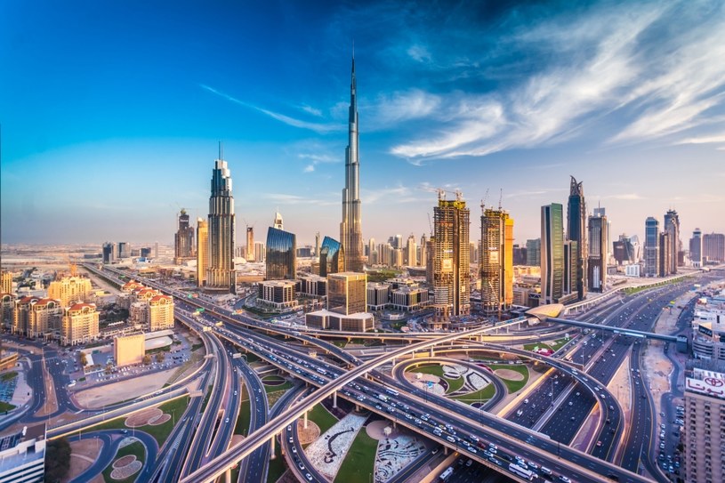 Dubaj jest kosmopolitycznym sercem Bliskiego Wschodu /123RF/PICSEL