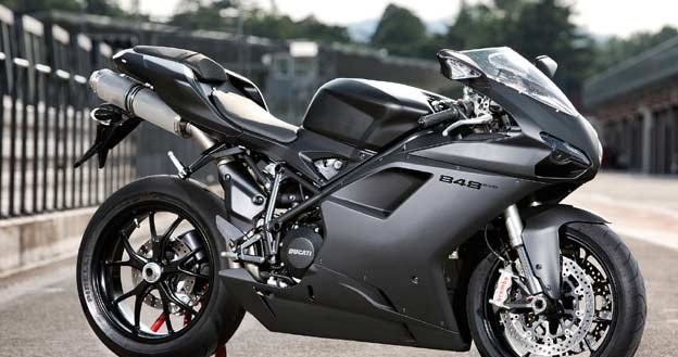 Ducati 848 EVO /Informacja prasowa