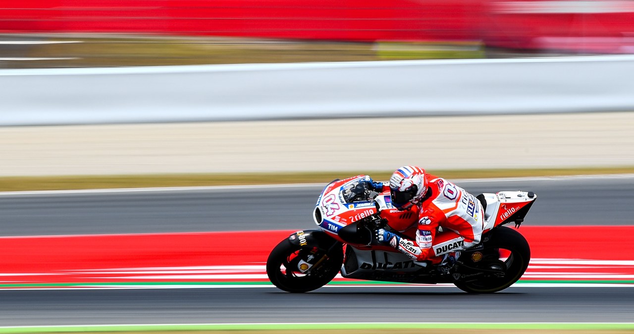 Ducati to producent, który m.in. święci tryumfy na torach wyścigowych /Getty Images