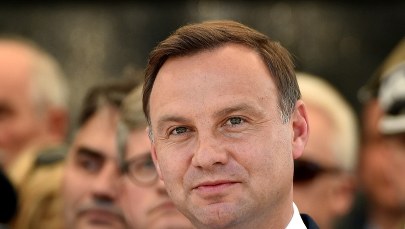 „Duda nie chce przyjechać do Brukseli przez konflikt z Tuskiem”