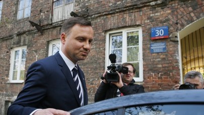 Duda: Trzeba doprowadzić do podwyższenia pensji