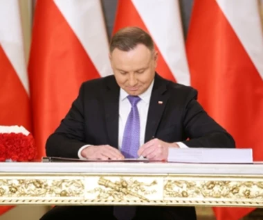 Duda złożył podpis. Ceny mieszkań będą jawne