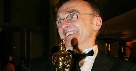 Dumny Danny Boyle ze statuetką Oscara /AFP