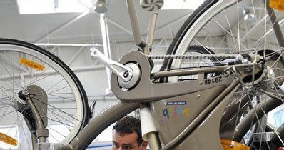DunCon Bikes rozpoczyna współpracę ze światowej sławy konstruktorem - Janem Karpielem /AFP