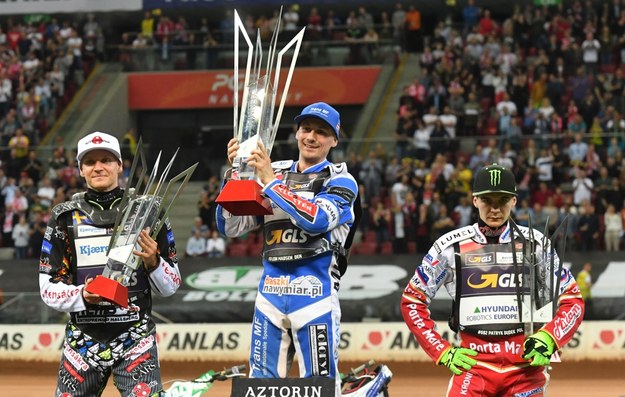 Duńczyk Leon Madsen zwyciężył w finale zawodów żużlowych 2019 PZM Warsaw FIM Speedway Grand Prix of Poland na stadionie PGE Narodowym w Warszawie. Drugie miejsce zajął Fredrik Lindgren ze Szwecji, a trzeci był Polak Patryk Dudek /Piotr Nowak /PAP