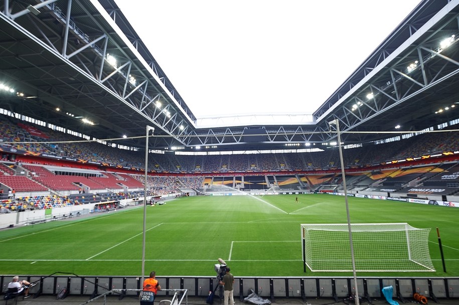 Düsseldorf Arena /Shutterstock