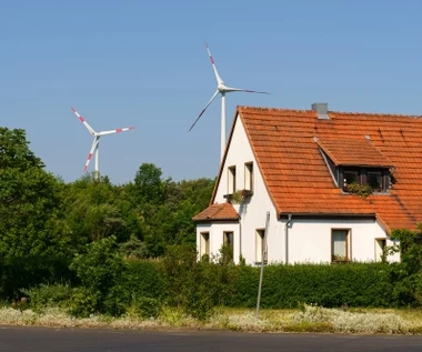 Duża zmiana w ustawie wiatrakowej. Nawet 20 tys. zł rekompensaty