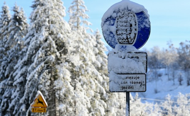 Duże zachmurzenie i opady śniegu. W Tatrach arktyczne mrozy