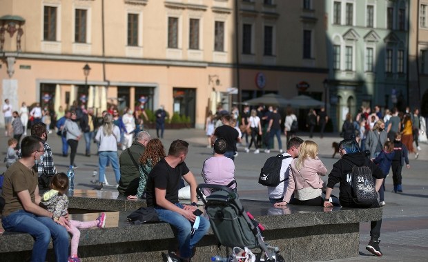 Duże zmiany od kwietnia. Bez maseczek, kwarantanny i izolacji? 