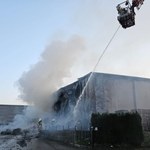 Duży pożar fabryki w Polance pod Myślenicami