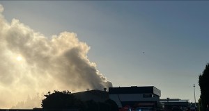 Duży pożar hali magazynowej w Małopolsce