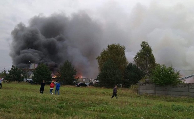 Duży pożar w Mysłowicach: 800 metrów kwadratowych w ogniu