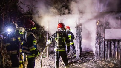 Duży pożar w Wielkopolsce. Ogień w hali z konstrukcjami stalowymi
