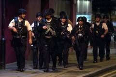 Dwa ataki terrorystyczne w Londynie. Policja w akcji