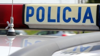 Dwa ciała w ciężarówce na parkingu. Trwa ustalanie przyczyn śmierci