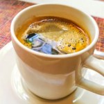 Dwa cienkie plasterki wrzuć do porannej kawy. Energii przybywa, apetyt jest dużo mniejszy