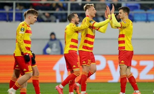 Dwa ciosy w końcówce i cenna wygrana Jagiellonii w Lidze Konferencji