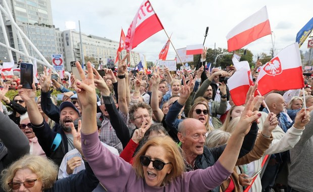 Dwa marsze w stolicy równocześnie. "Policja sobie poradzi"