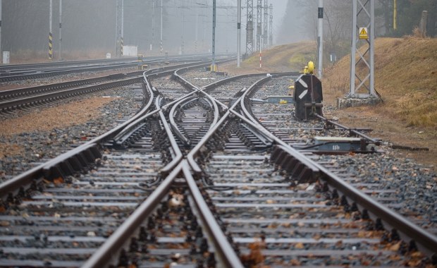 Dwa pociągi osobowe na tym samym torze. Groźny incydent w Wielkopolsce