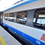 Dwa pociągi skierowane na siebie w Małopolsce. Błąd i duże opóźnienia na kolei