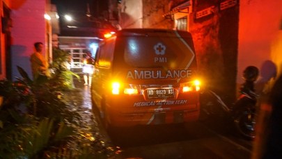 ​Dwa pociągi zderzyły się w Indonezji. Są zabici