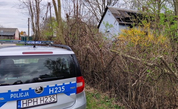 Dwa podpalenia, jeden telefon 