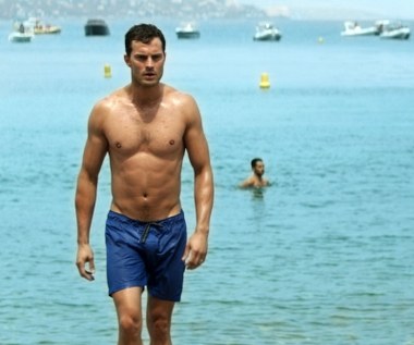 Dwa poprzednie filmy – z 2015 i 2017 roku – stały się międzynarodowym fenomenem, przyciągając do kin tłumy fanów (filmy zarobiły prawie 950 milionów dolarów).