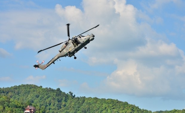 Dwa śmigłowce zderzyły się w locie. Nie żyje 10 osób