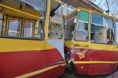 Dwa tramwaje zderzyły się w Łodzi. Jest 18 rannych