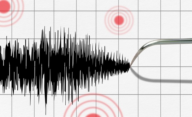 Dwa trzęsienia ziemi w Pacyficznym Pierścieniu Ognia