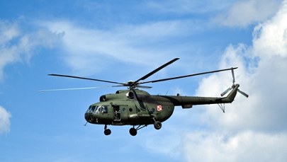 Dwa wojskowe śmigłowce uszkodzone po nawałnicy