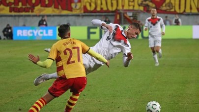 Dwie anulowane bramki, czerwona kartka. Męczarnie "Jagi" z Maltańczykami