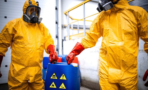 Dwie osoby nie żyją, dziesiątki poszkodowanych. "Reakcja chemikaliów, która wymknęła się spod kontroli"