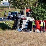 Dwie osoby nie żyją, kilkanaście rannych. Tragiczny wypadek busa w Świętokrzyskiem