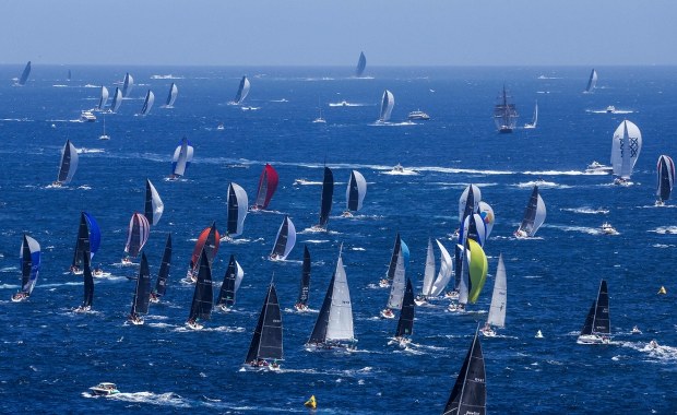 ​Dwie osoby zginęły podczas słynnych regat Sydney-Hobart