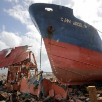 Tajfun Haiyan przeszedł przez miasto Tacloban.