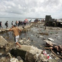 Tajfun Haiyan przeszedł przez miasto Tacloban.