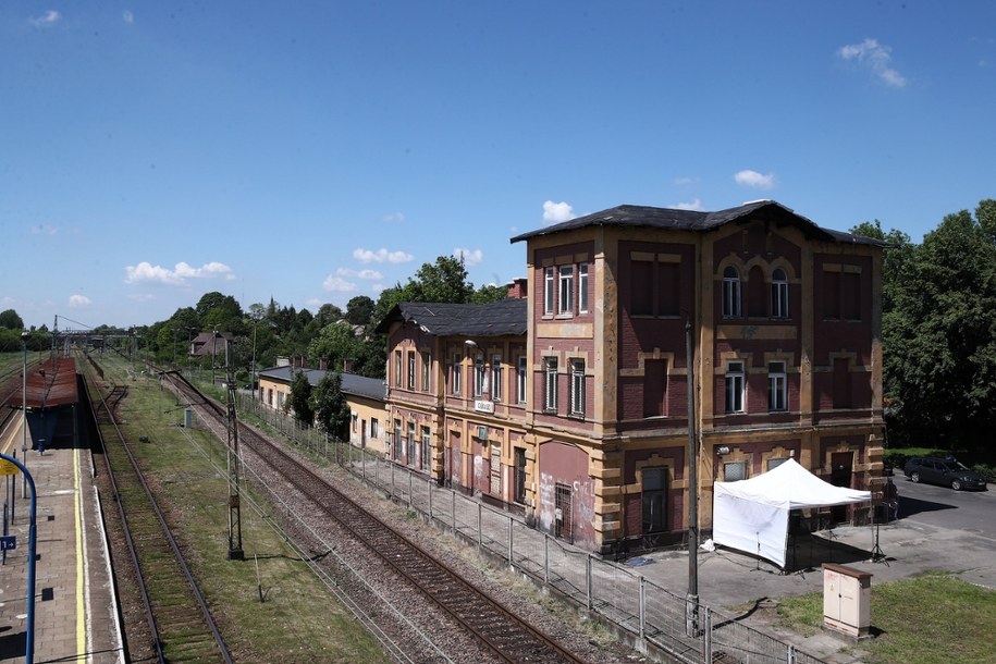 Dworzec kolejowy w Olkuszu w 2019 r. //Łukasz Gągulski /PAP