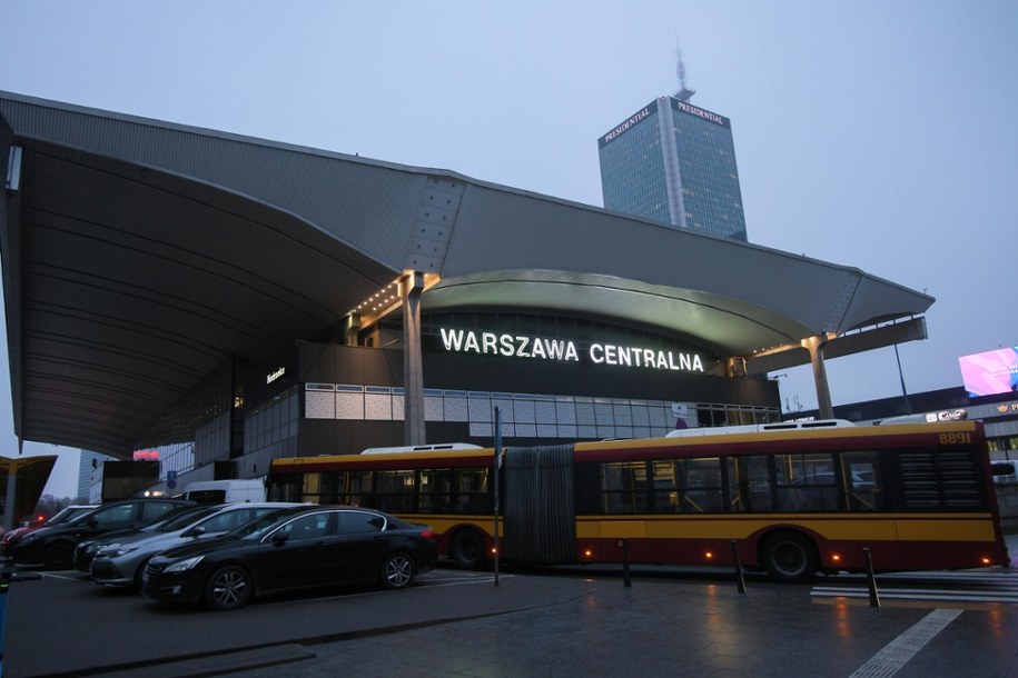 Dworzec kolejowy Warszawa Centralna, /Rafał Guz /PAP