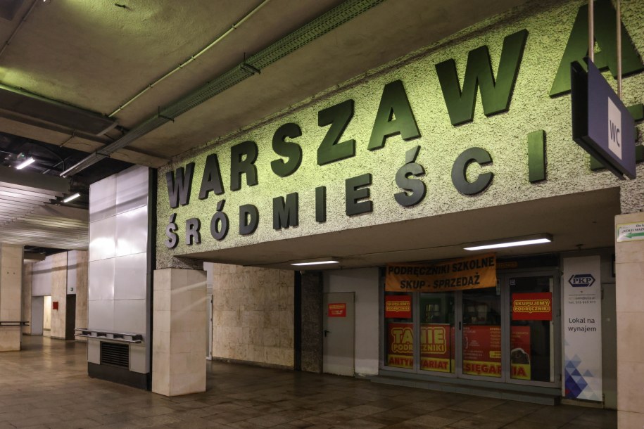 Dworzec kolejowy Warszawa Śródmieście /Albert Zawada /PAP