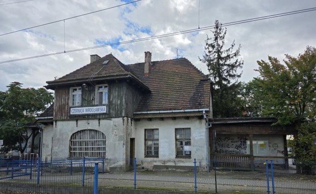 Dworzec pod Wroclawiem przejdzie metamorfozę. Budynek "zagrał" w kultowej polskiej komedii