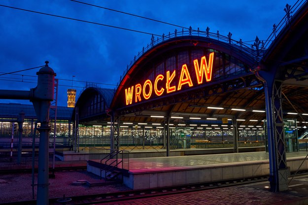 Dworzec wrocławski /Shutterstock