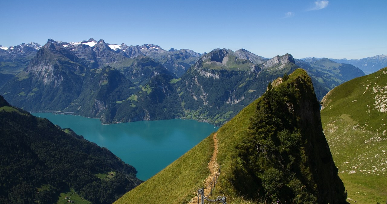 Dwugodzinny szlak z Klingen na Fronalpstock - idealny dla wprawionych turystów /Switzerland Tourism