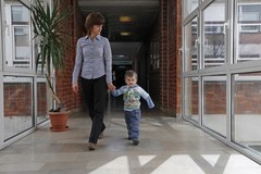 Dwulatek może chodzić dzięki protezie z Politechniki Białostockiej 
