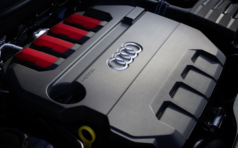 Dwulitrowy silnik Audi S3 generuje teraz 333 KM. /materiały prasowe