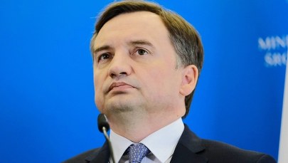 Dymisja Ziobry oznaczałaby pozbawienie go dużych wpływów biznesowych