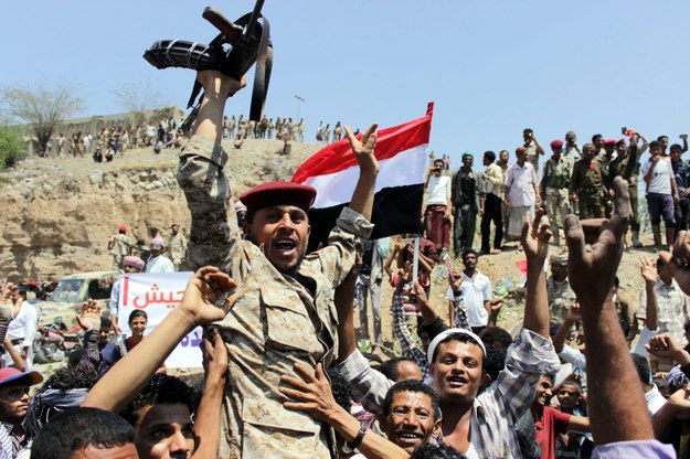 Dyplomaci z krajów Zatoki Perskiej twierdzą, że operacja militarna w Jemenie może potrwać do sześciu miesięcy /ABDUL-RAHMAN HWAIS /PAP/EPA